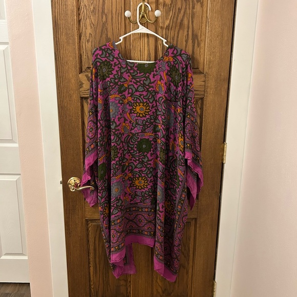 Free People Magic Dance Duster Kimono Vibrant Pink Magenta Patterned One Size - Picture 8 of 9
